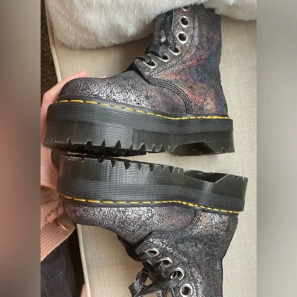 Dr. Martens Molly Platform Suede Speckled Irredescent Boot, Size 7 US L, 38 EU - Picture 9 of 14